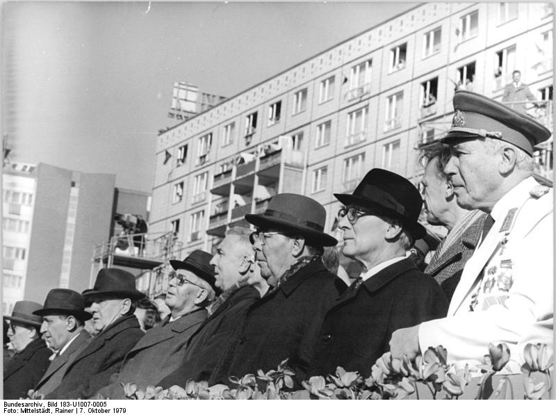 Berlin, 30. Jahrestag DDR-Gründung, Parade