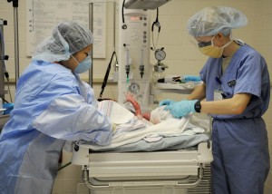 US_Navy_doctors_deliver_a_healthy_baby