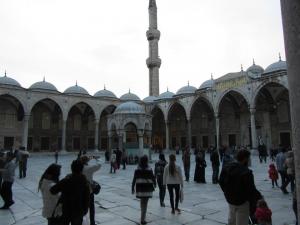 299128_4320459224143_474639578_n