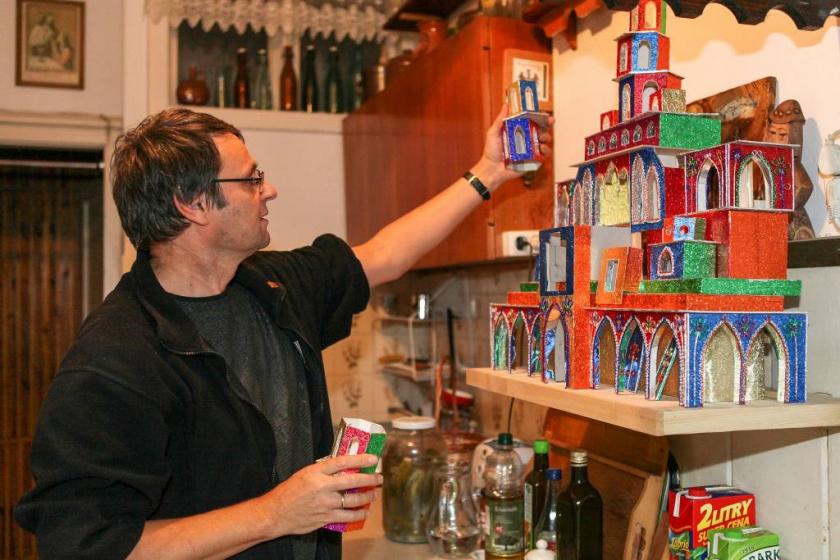 9914765446_743b85583f_k