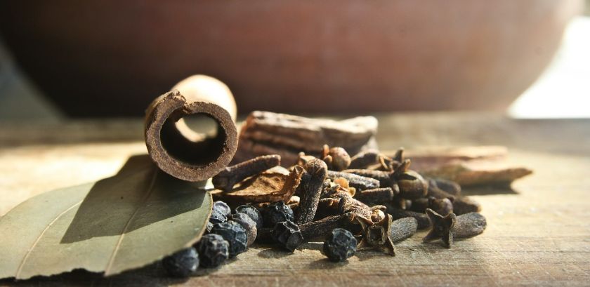 Miód pitny z przyprawami korzennymi